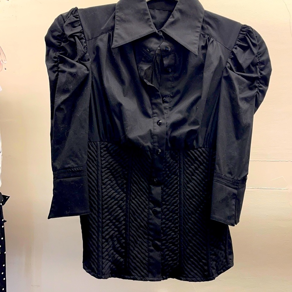 Black fitted blouse